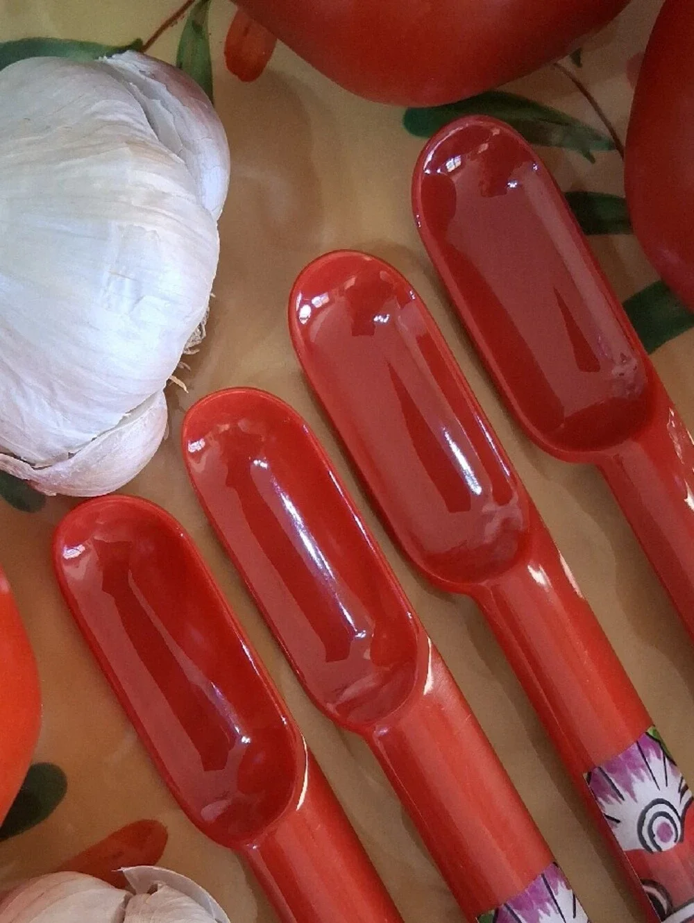 PREPARA Taco Spoon. Red Talavera. Set Of 4. Small Scrape Curved Serving Spoon.